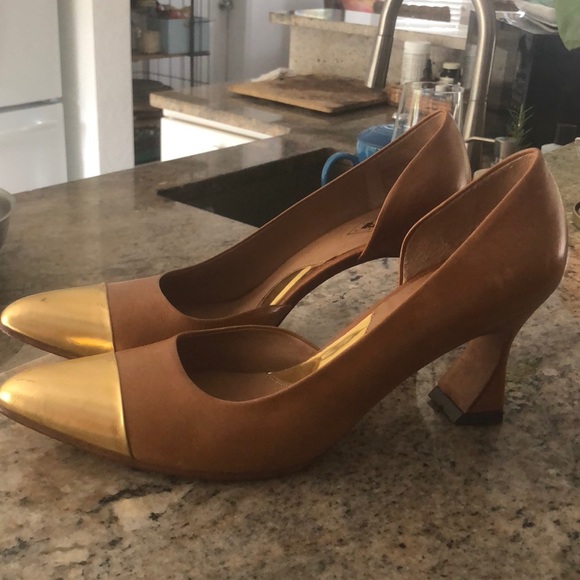 John Fluevog shoes - Picture 2 of 4